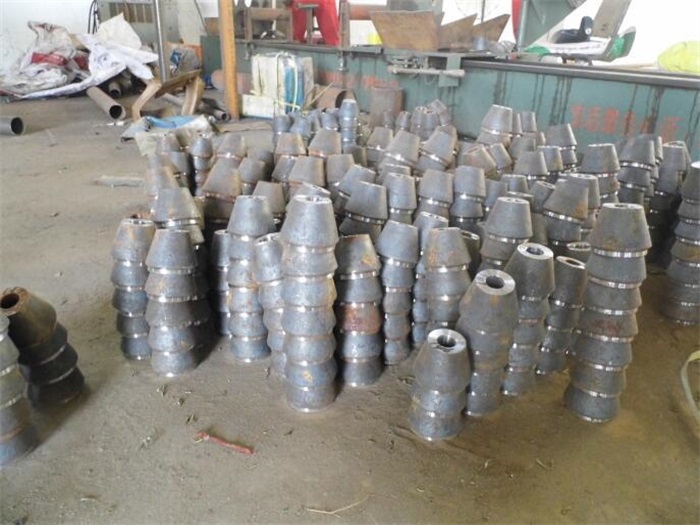 桦甸网架钢结构工程有限公司